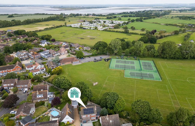 Coastal Retreat for 10 With Hot Tub - Foto 41