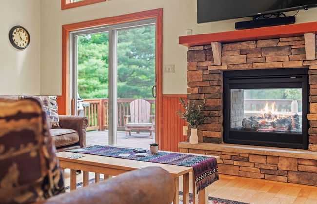 Bear Paw Lodge by Avantstay Hot Tub Deck Fire Pit - Foto 6