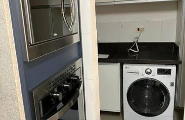 Condomínio pé na areia, super novo e confortável. - Foto 15