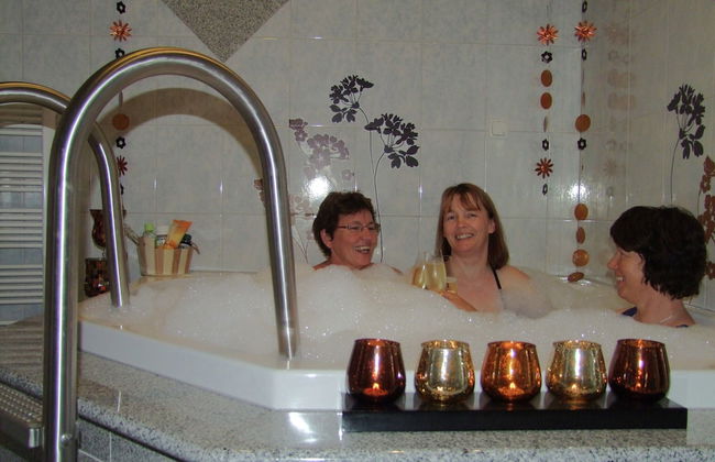 Holiday Home With Panoramic View and Every Convenience - spa - Photo 36