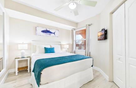 Surf Beach Treasure Island Resort - Photo 106