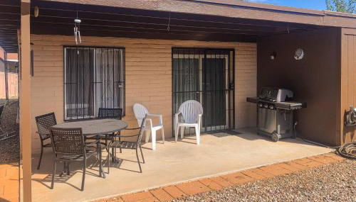 Mtn-View Home with Large Yard and BBQ in Sierra Vista! - Foto 3