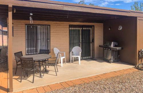 Mtn-View Home with Large Yard and BBQ in Sierra Vista! - Foto 3