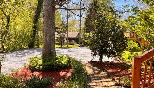 Modern & Cozy on Private Lane, Minutes to Airport - Foto 4