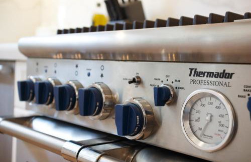 Beautiful 2 Story Right by the Water, Ocean View - Foto 15