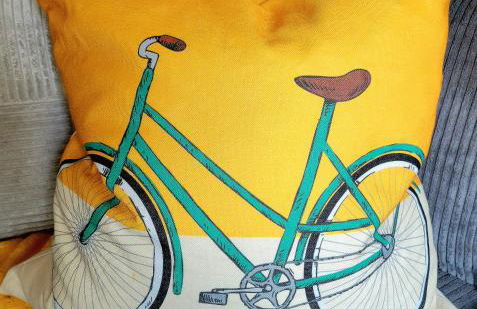 Luxe King Suite, Cozy Sectional, Gym, Pool, U of A - Photo 15