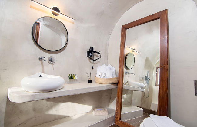 Santorini Rooftop Hot Tub Suite w Panoramic Views - Foto 24