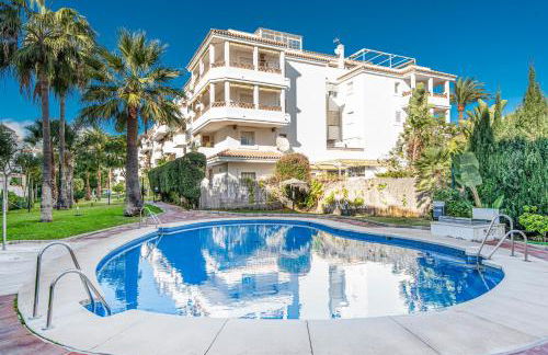 TIMON II, Luxury 3 bedroom Beachside Apartment - Foto 1