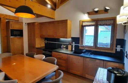 Appartement style chalet, proche remontées avec garage - Foto 3