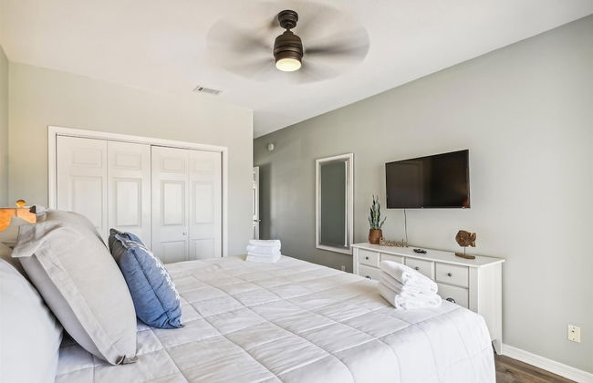 SPC 9232 is a Beautiful recently upgraded 2 BR with Free Beach Service by RedAwning - Foto 7