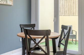 Chic & Comfortable Apartment, Private Terrace - Photo 12