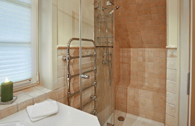 Férias Dikstig - à esquerda - HOLIDAY "DIKSTIG" - Foto 7