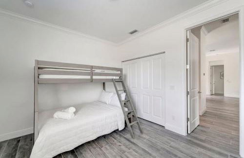 Modern luxe getaway for families near Siesta Key - Foto 43