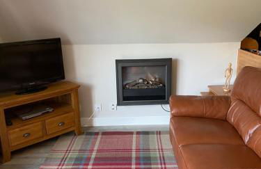 Hayfield lodge - Photo 8