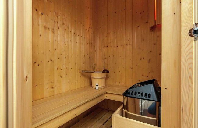 Boutique Chalet in Büllingen near Lake - Photo 19