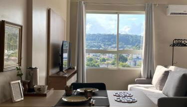 Studio completo no centro com garagem coberta e vista - Foto 4