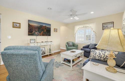 Beach Haven - Modern Home; Close to town! - Foto 13