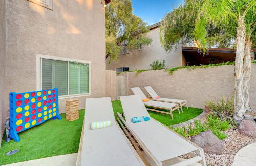 Gorgeous 6BR with Pool and Spa - Photo 57