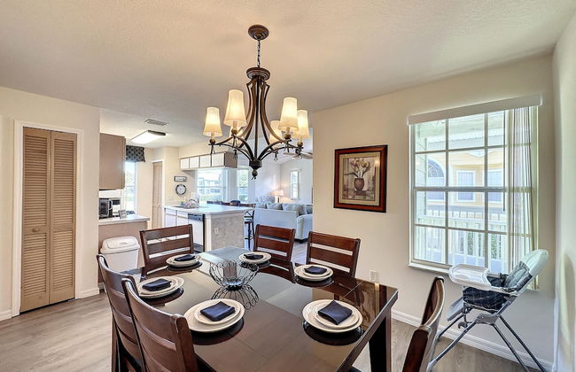 Lovely 3 bed Condo Near Disney Quiet Community - Photo 7