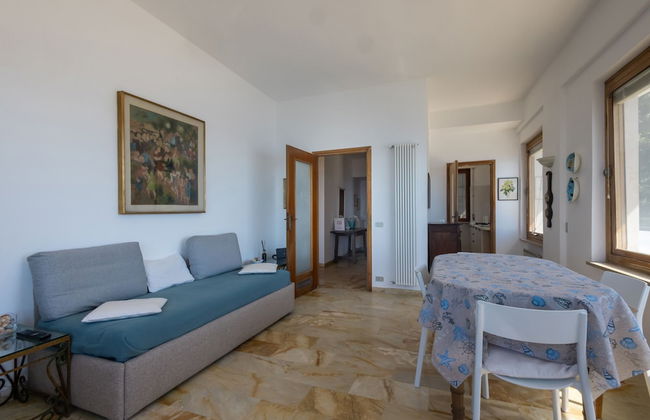 Sky Sea Apartment in Ospedaletti - Photo 5