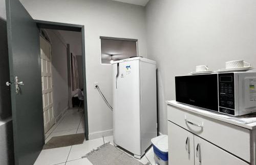 Kitnet Aconchegante em ambiente Familiar a 100m Praia Camburi com Garagem - Foto 18