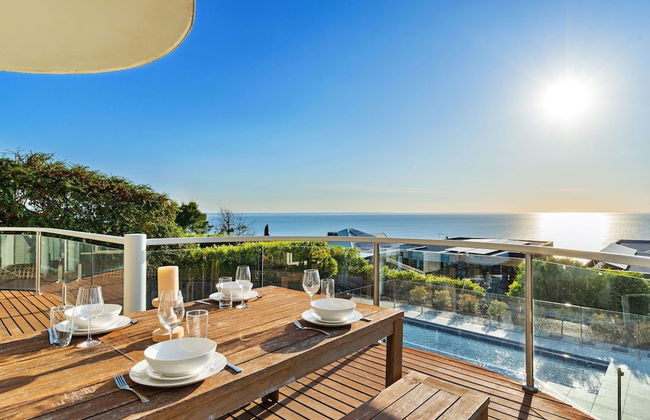 Clifftop Family Retreat With Views Pool - Foto 10