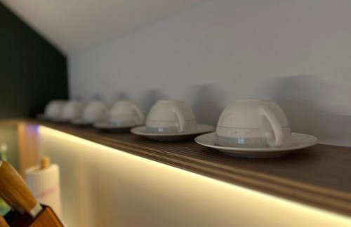 La Luna Royal Deluxe Luxury House with Pool & Jacuzzi, Bikes and Secured Parking - Photo 43
