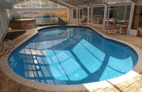 Perfecto Mundo 7, Orlando Area 6BR-2MB-3BR Indoor Pool, Ping Pong, Jacuzzi, Disney - Foto 12