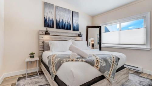 Princeton View - Posh Downtown King Workspace - Photo 3