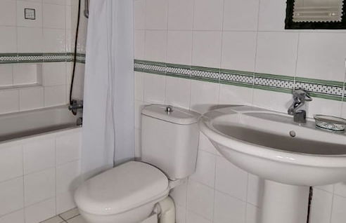 Beautiful Holiday Home With Private Pool - Foto 28