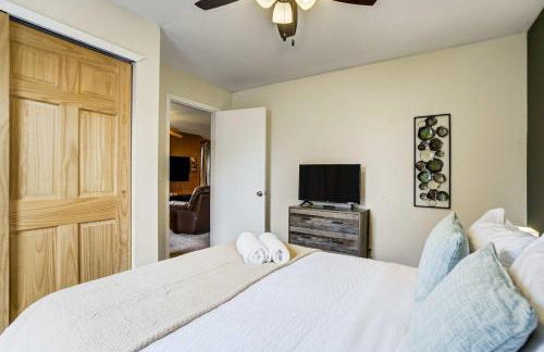 Memorial Row Downtown Escape w Mountain Views - Foto 22