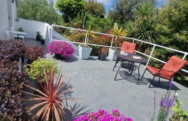 Blue Hills Luxury Apartment, Bay Front with Parking - Foto 2