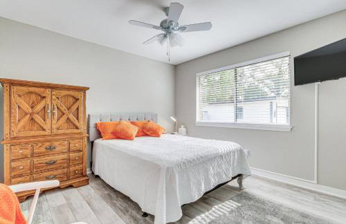 Pensacola Home with Screened Porch 10 Mi to Beach! - Foto 19