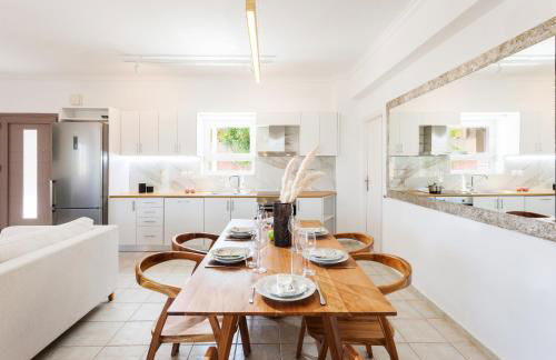 Villa Excesio - With Private Pool - Foto 42