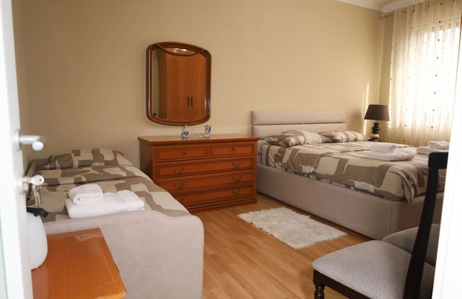 Kron s Apartment in Shkod r - Foto 19