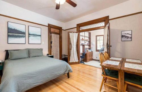 Craftsman Cabin - Historic Dtwn Avenues Apartment - Foto 3