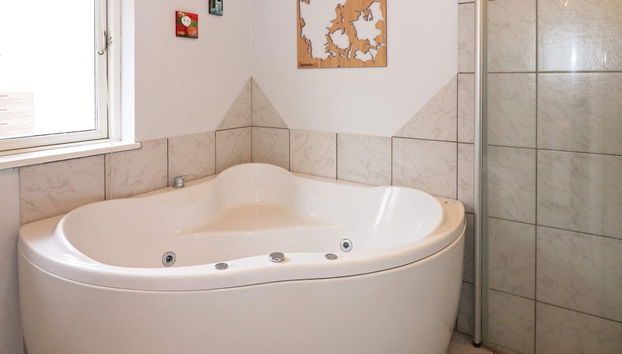 6 Person Holiday Home in Hadsund - Foto 2, Tratamientos de spa