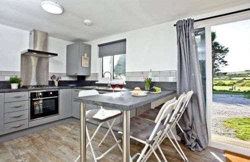 Wheal Rose - Hot Tub - Parking - Free WiFi - On-Site Activities - Foto 12