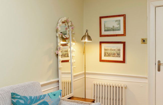 JOIVY Beautiful apartment, private garden, Calton Hill - Foto 27