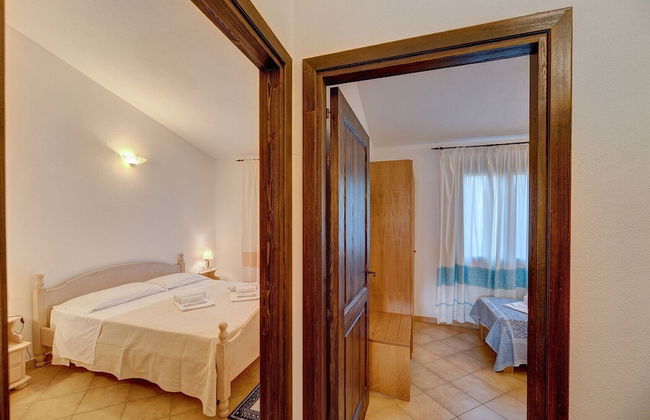 The Fantastic Residenza Badus two Bedroom Sleeps six and Child Num0821 - Foto 3