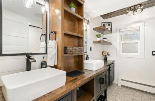 Windsor Farmhouse Family Fun, Yard and Fireplace - Foto 21