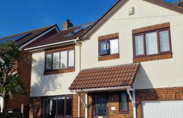 Spacious Seaside Home in Peaceful Coastal Setting - 5 Minutes Walk to the Beach - Foto 40