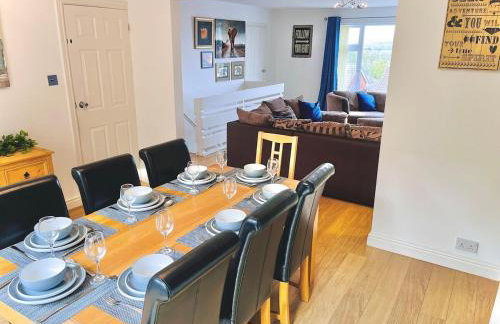 Lovely 4-bed home sleeps 8 Nr Bolton Stadium & M61 - Photo 12