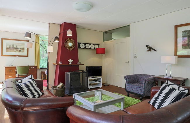 Holiday Home in Huijbergen Near Forest - Foto 2