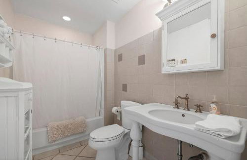 Sanctuary at Beachwalk - Foto 32