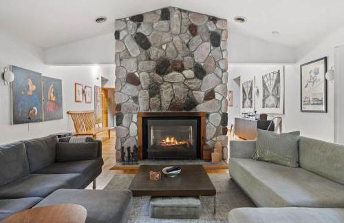 Casa Azur by Juniper Holiday + Home - Photo 5