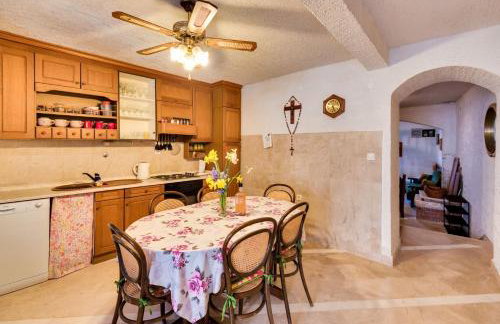 Apartments Land - Photo 25