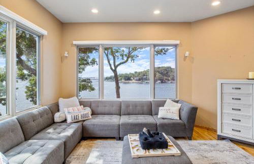 Pet-Friendly Home In The Main Channel w/ Breathtaking Sunsets & Lake Views - Foto 3