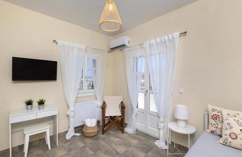 Stelios-Korina Villa with Pool and Stunning View in Syros Posidonia - Photo 66