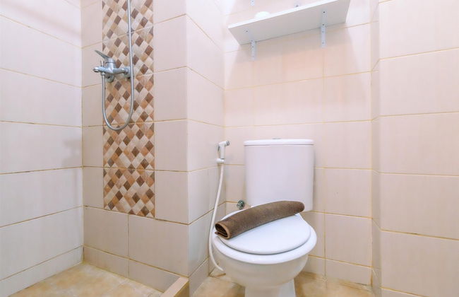 Cozy Living And Minimalist Studio Dave Apartment - Photo 9